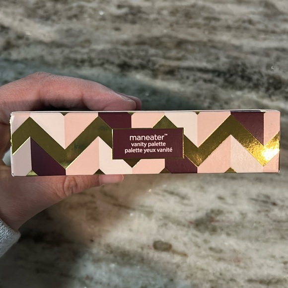 tarte man eater  Vanity Palette - Picture 3 of 6